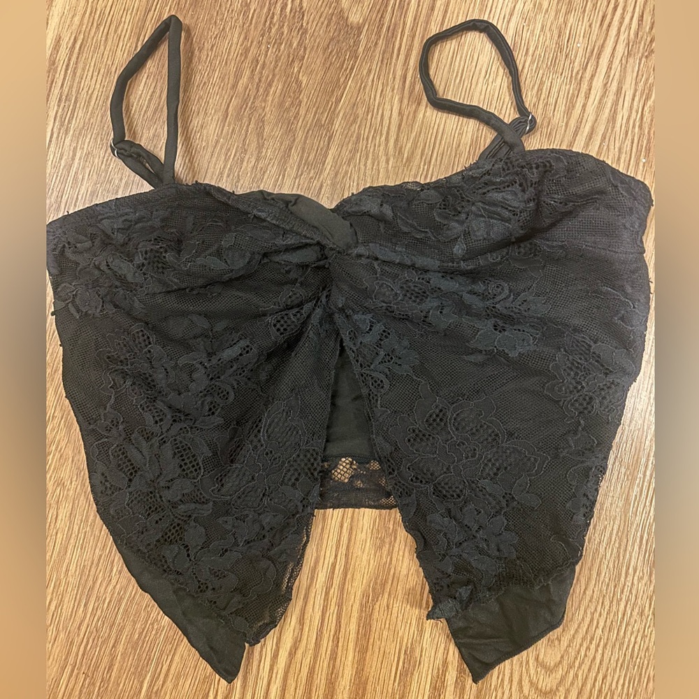 Elegant Black Lace Women's Crop Tank Top